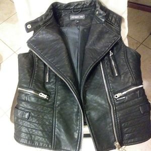 Member's Only ladies vegan leather motorcycle vest